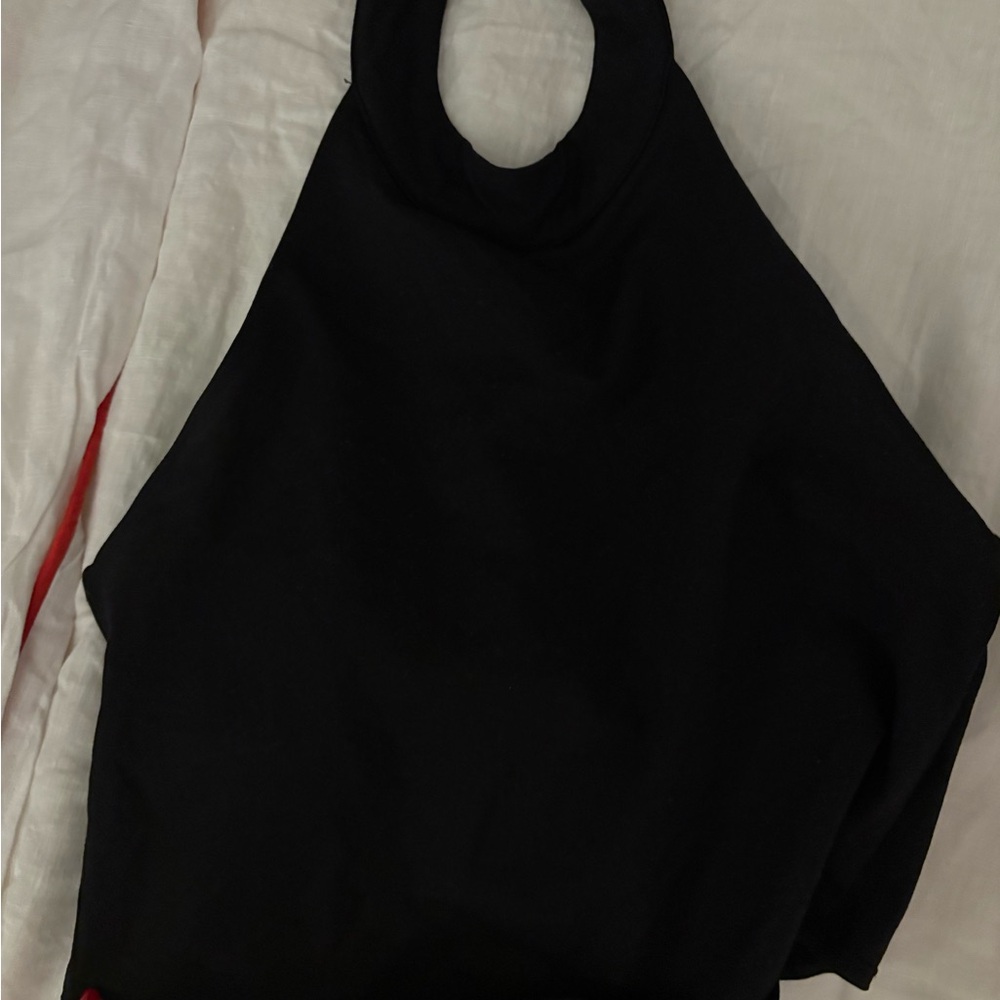ALO Yoga Black Halter Crop Top